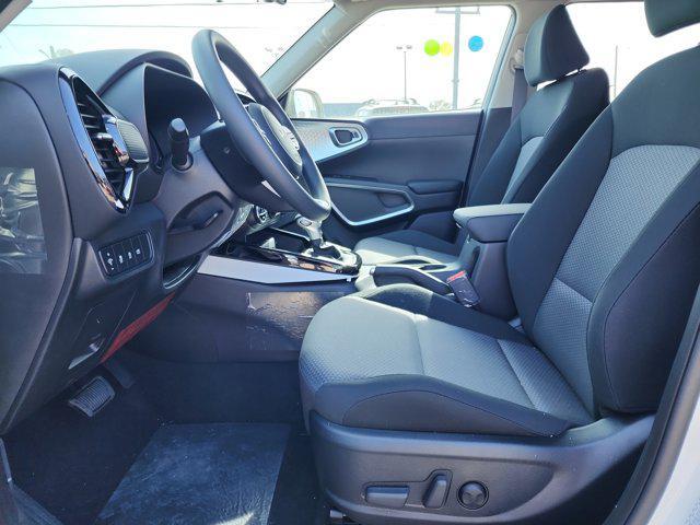 new 2025 Kia Soul car, priced at $23,288
