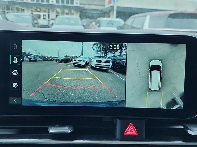 new 2025 Kia Carnival Hybrid car, priced at $53,392