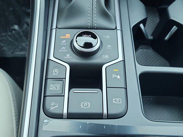 new 2026 Kia Sorento car, priced at $40,915