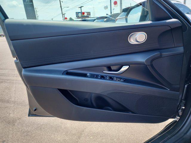 new 2025 Hyundai Elantra car, priced at $22,780