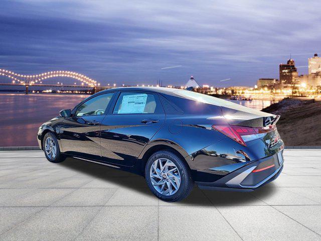 new 2024 Hyundai ELANTRA HEV car, priced at $26,116