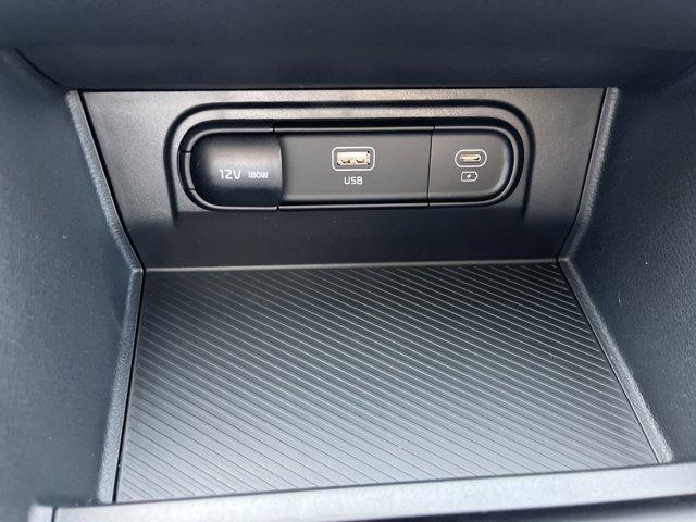 new 2025 Kia Sportage car, priced at $27,460