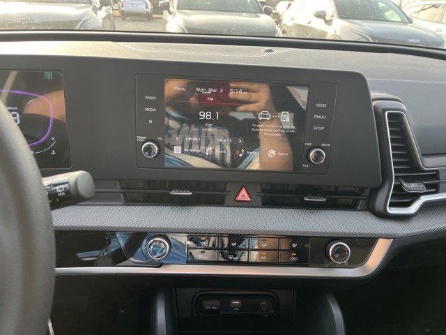 new 2025 Kia Sportage car, priced at $27,460