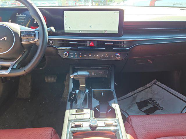 used 2025 Kia K5 car
