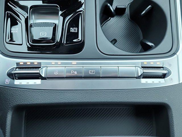 new 2025 Kia Carnival car, priced at $52,755