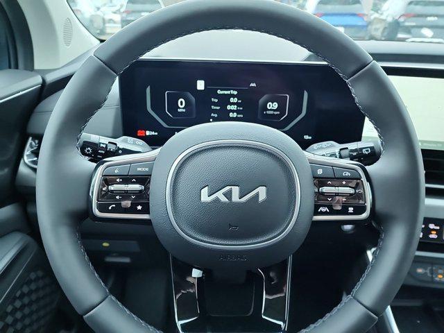 new 2025 Kia Carnival car, priced at $52,755