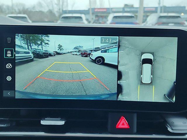 new 2025 Kia Carnival car, priced at $52,755