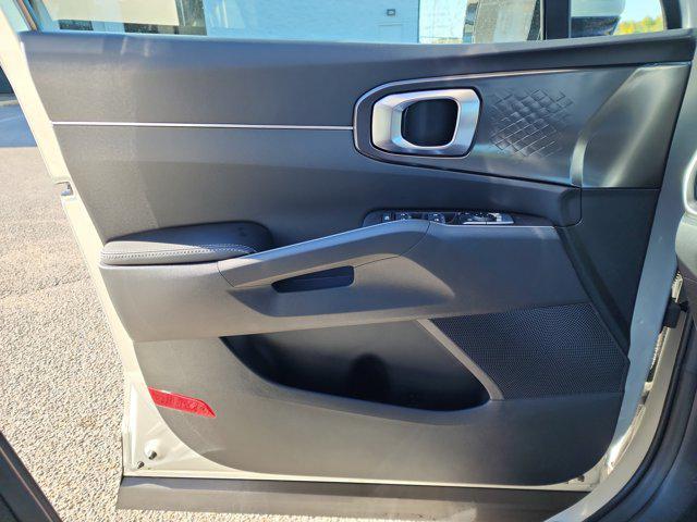 new 2026 Kia Sorento car, priced at $33,679