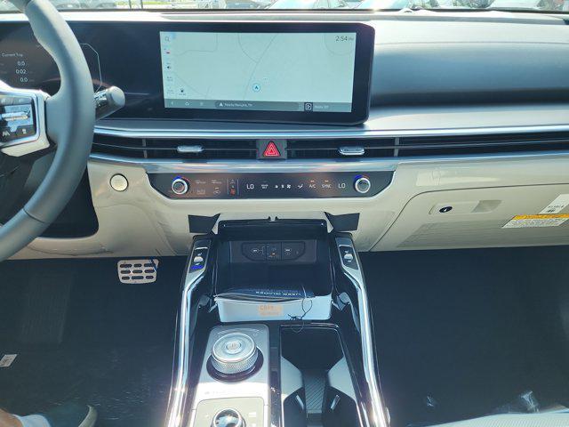 new 2025 Kia Sorento Hybrid car, priced at $43,860
