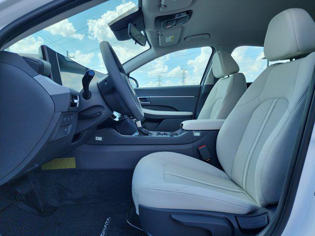 new 2025 Hyundai Sonata car, priced at $26,570