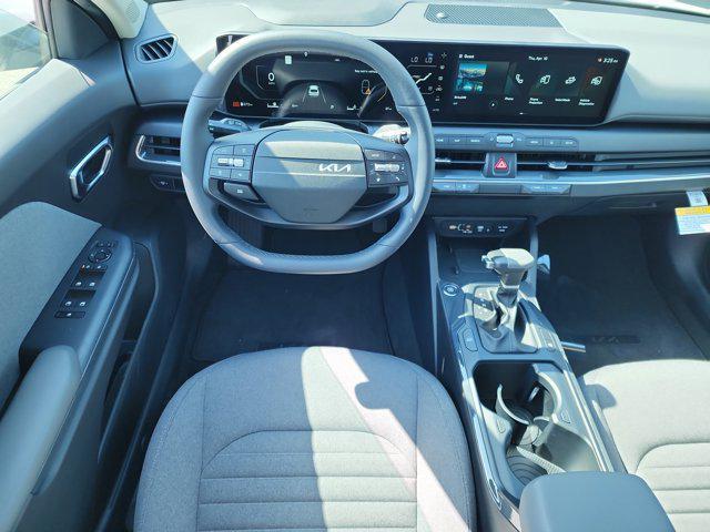 new 2025 Kia K4 car