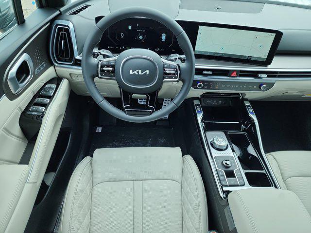 new 2025 Kia Sorento Hybrid car, priced at $43,946