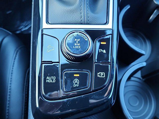 new 2025 Kia Sportage car, priced at $33,535