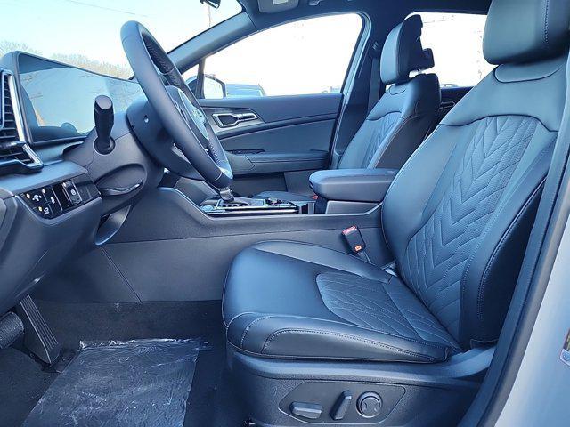 new 2025 Kia Sportage car, priced at $33,535