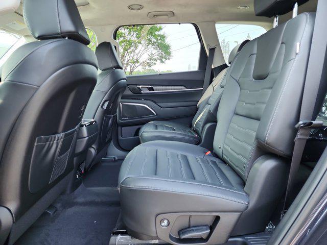 new 2025 Kia Telluride car, priced at $52,155