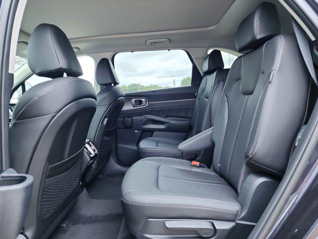 new 2026 Kia Sorento car, priced at $40,181