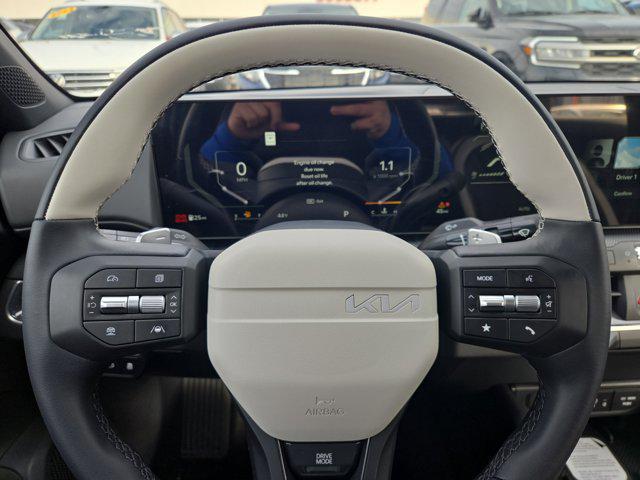 new 2025 Kia K4 car, priced at $26,581