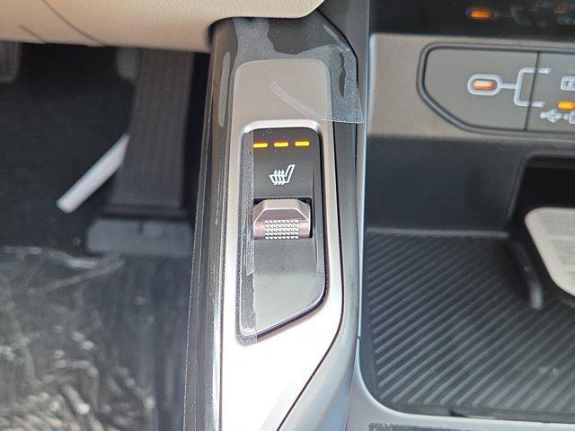 new 2026 Kia Sorento car, priced at $34,737