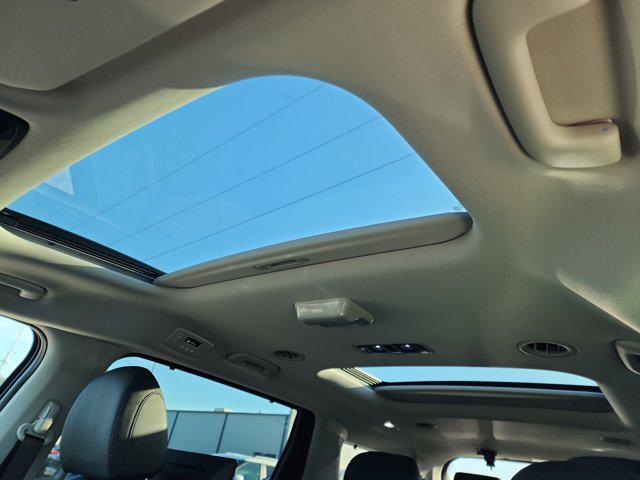 new 2026 Kia Carnival car, priced at $52,125