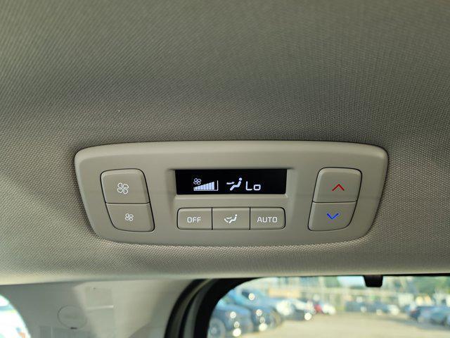 new 2026 Kia Carnival car, priced at $52,125