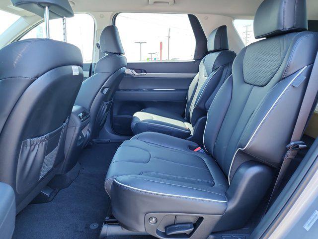 new 2025 Hyundai Palisade car, priced at $41,777
