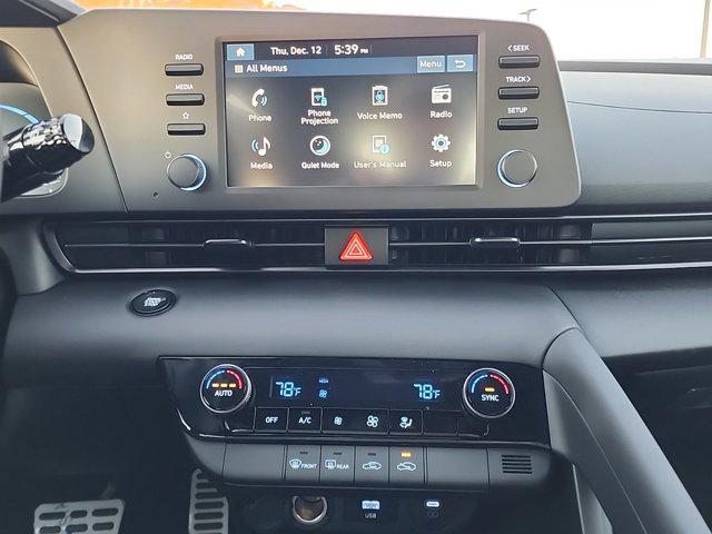 new 2025 Hyundai Elantra car, priced at $22,470