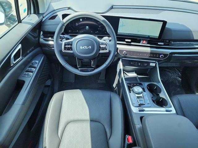 new 2025 Kia Carnival Hybrid car, priced at $50,620