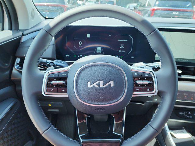 new 2025 Kia Carnival Hybrid car, priced at $50,620