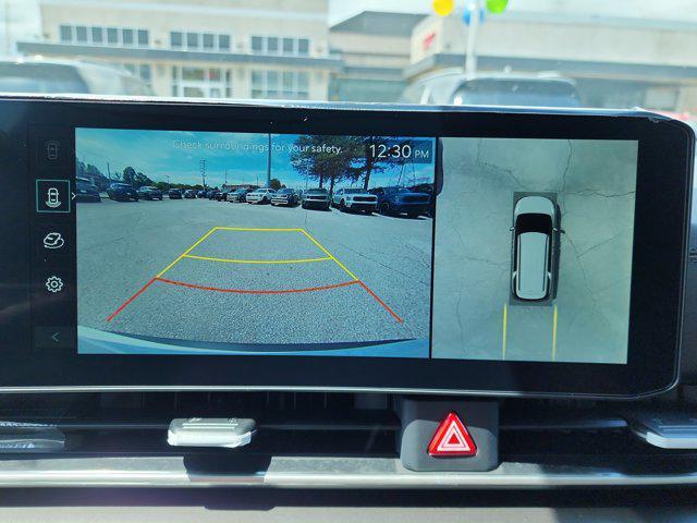 new 2025 Kia Carnival Hybrid car, priced at $50,620