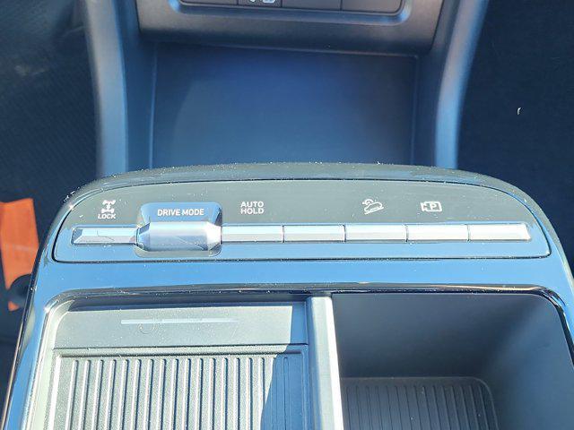 new 2026 Hyundai TUCSON Hybrid car, priced at $34,019