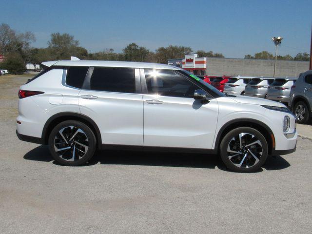 used 2022 Mitsubishi Outlander car, priced at $17,217