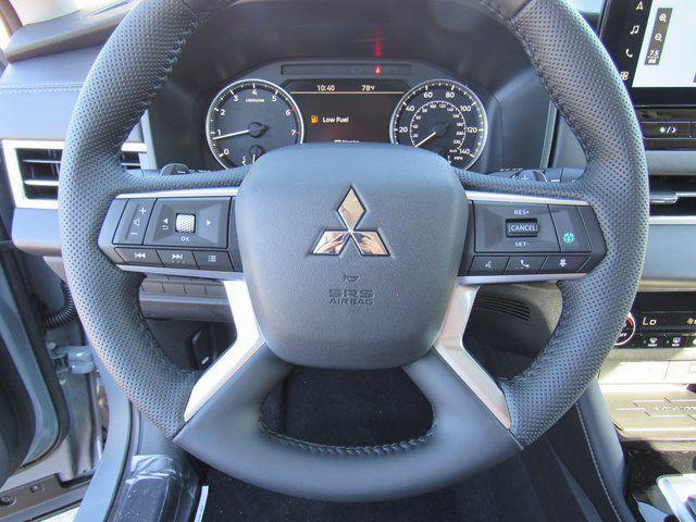 new 2025 Mitsubishi Outlander car, priced at $29,025