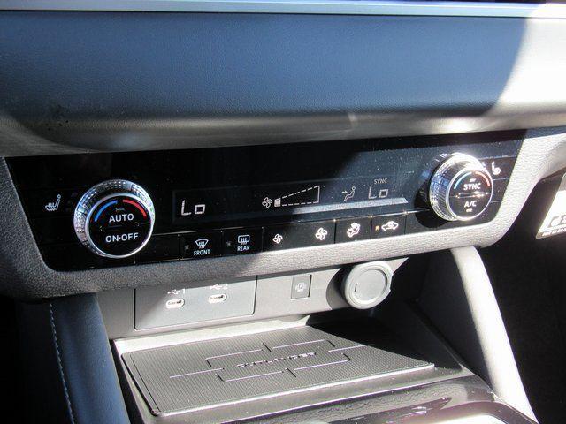 new 2025 Mitsubishi Outlander car, priced at $29,025