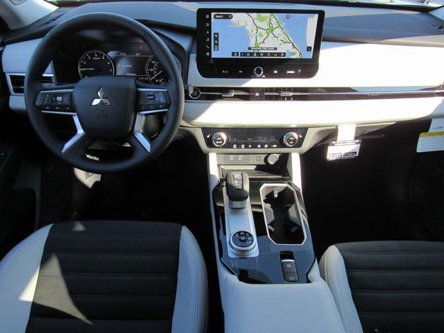 new 2025 Mitsubishi Outlander car, priced at $30,025
