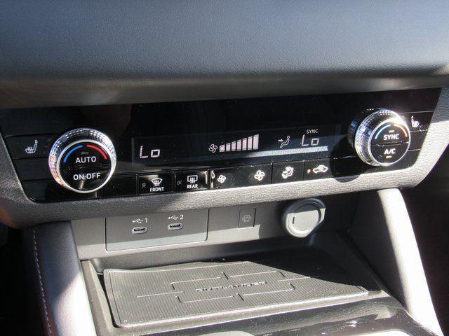 new 2025 Mitsubishi Outlander car, priced at $31,445