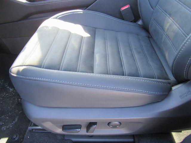 new 2025 Mitsubishi Outlander car, priced at $31,445