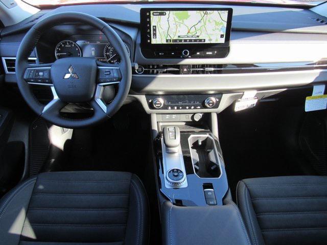 new 2025 Mitsubishi Outlander car, priced at $27,025