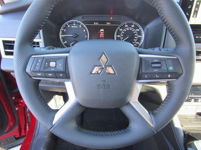 new 2025 Mitsubishi Outlander car, priced at $27,025