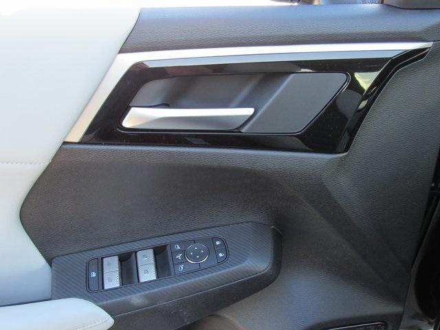 new 2025 Mitsubishi Outlander car, priced at $30,040