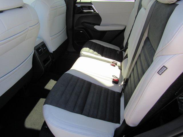 new 2026 Mitsubishi Outlander car, priced at $34,740