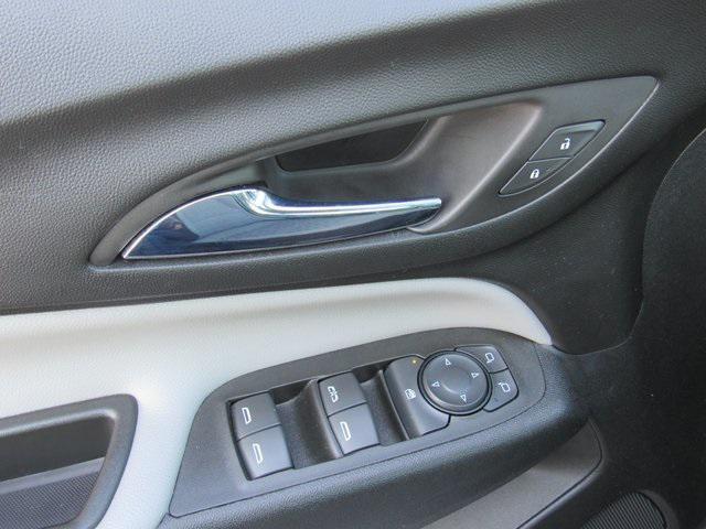 used 2022 Chevrolet Equinox car, priced at $16,987