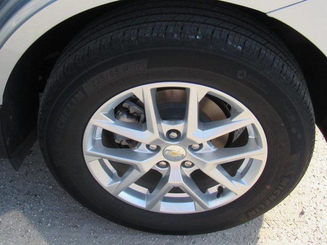 used 2022 Chevrolet Equinox car, priced at $16,987