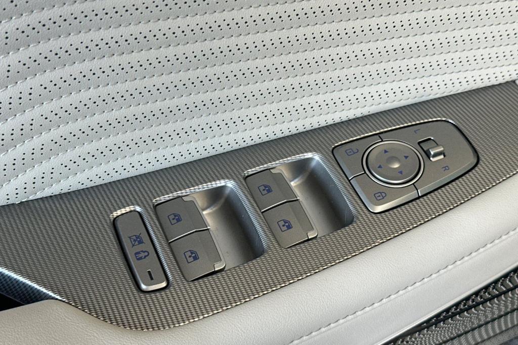 used 2024 Hyundai Palisade car, priced at $36,081