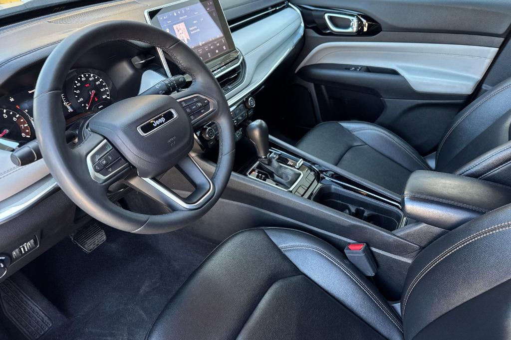 used 2024 Jeep Compass car, priced at $20,921