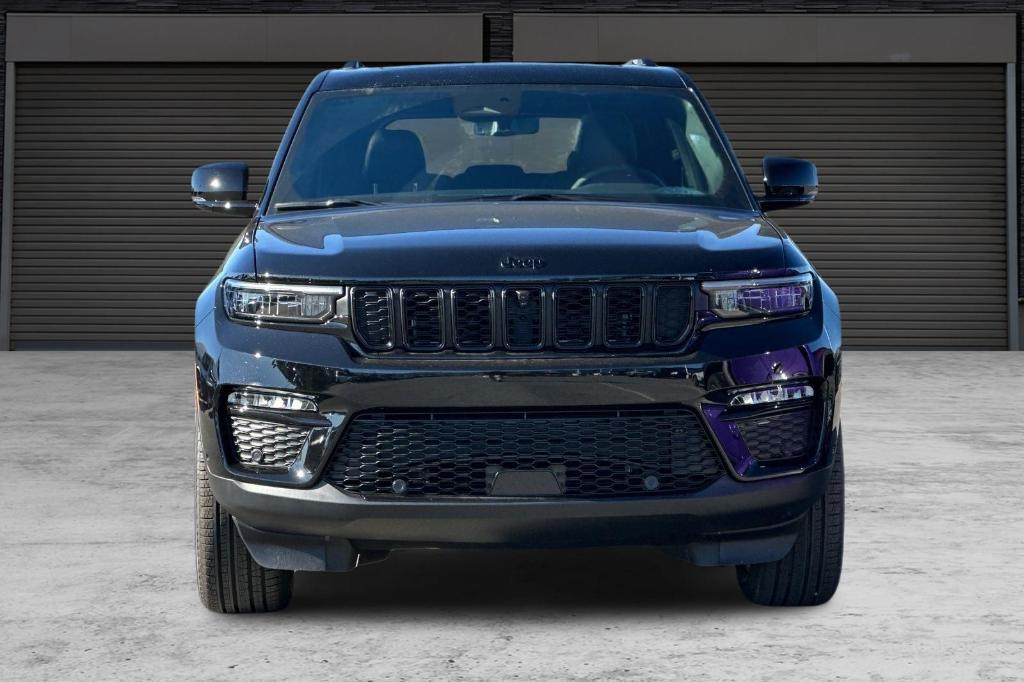 new 2025 Jeep Grand Cherokee car, priced at $49,905