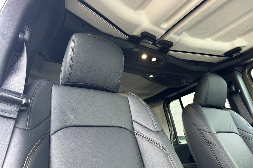 new 2026 Jeep Wrangler car, priced at $53,175