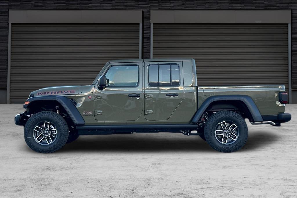 new 2026 Jeep Gladiator car, priced at $55,260