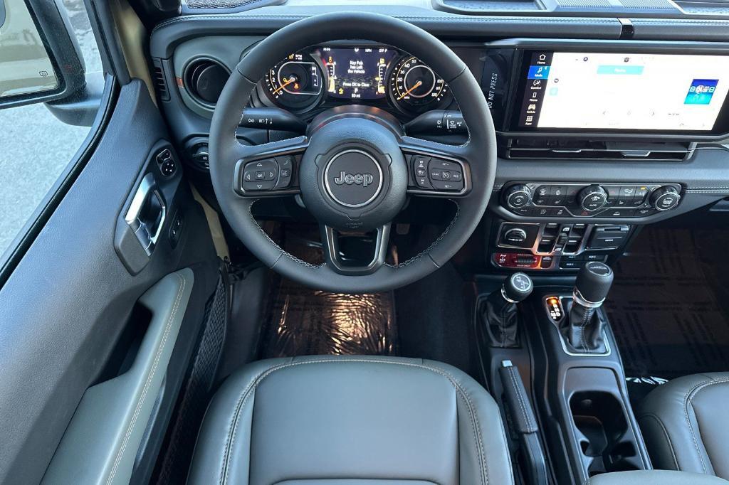 new 2026 Jeep Gladiator car, priced at $55,260