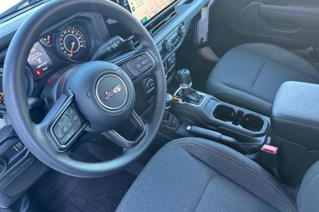new 2026 Jeep Wrangler car, priced at $39,490