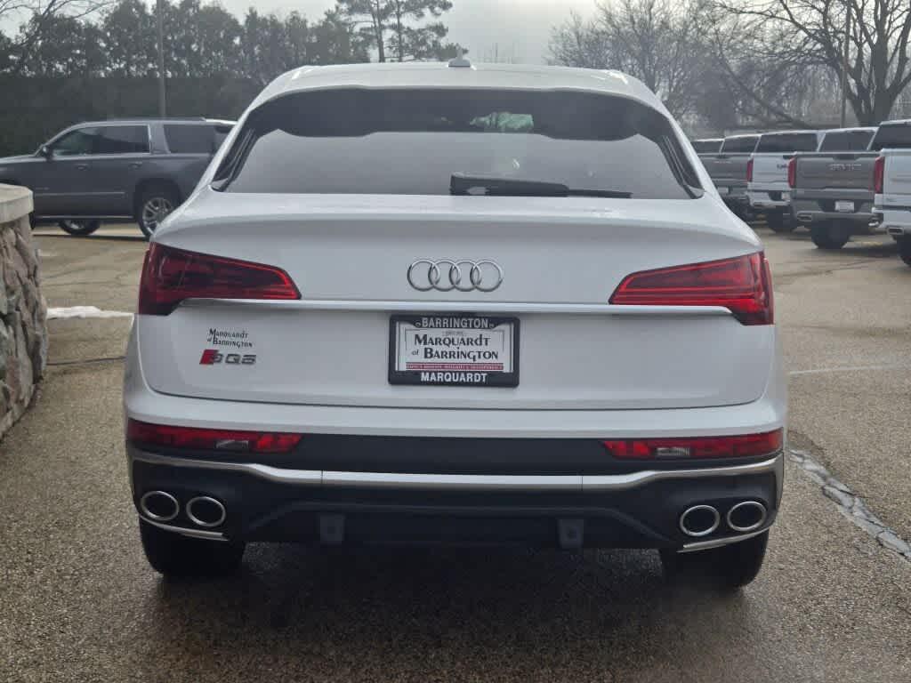 used 2022 Audi SQ5 car, priced at $33,995